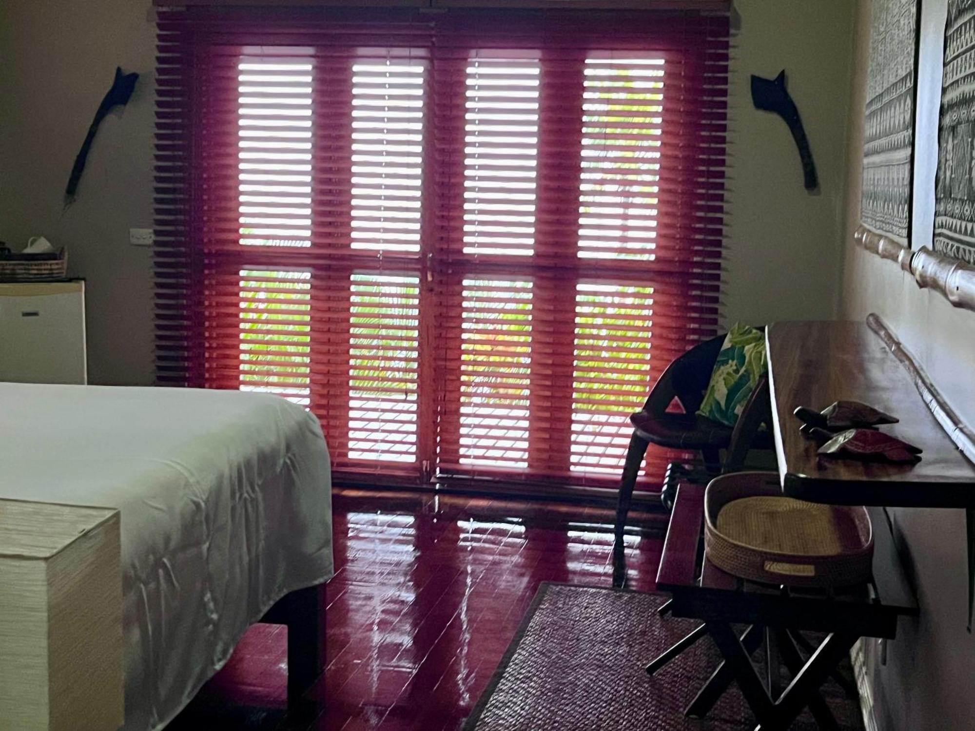 Naveria Heights Lodge Savusavu Eksteriør bilde