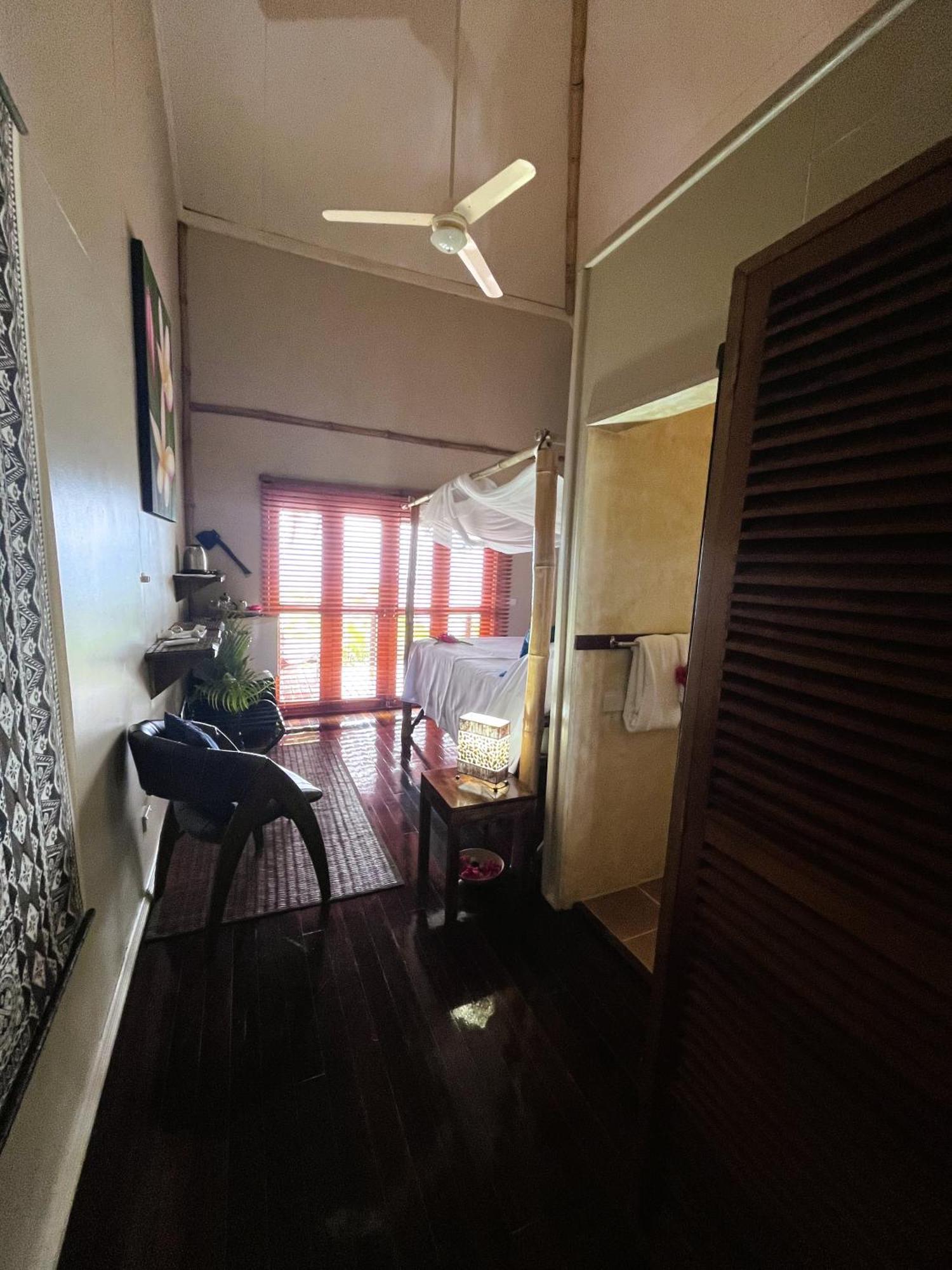 Naveria Heights Lodge Savusavu Eksteriør bilde