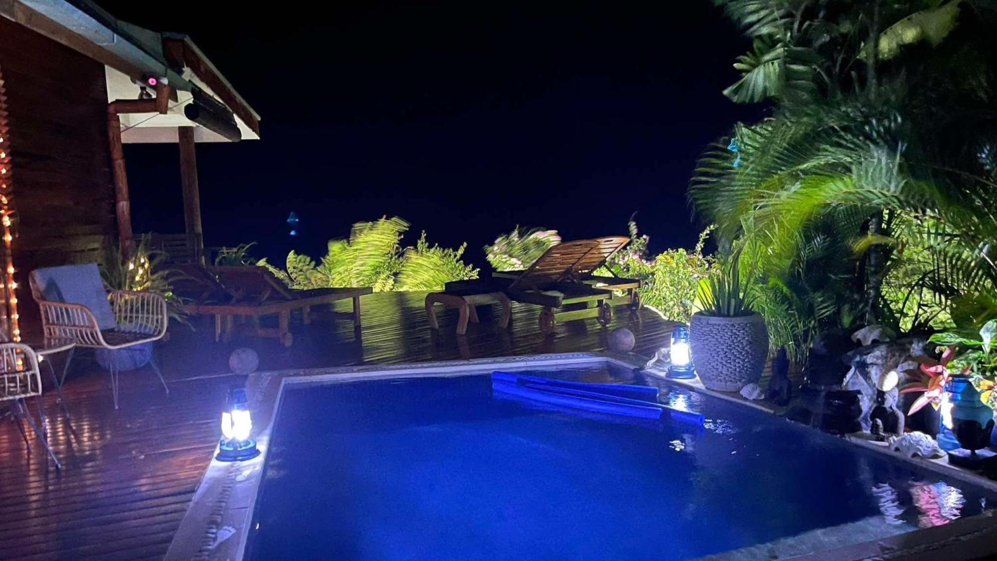 Naveria Heights Lodge Savusavu Eksteriør bilde