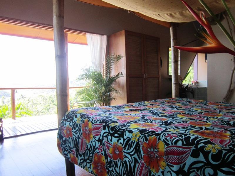 Naveria Heights Lodge Savusavu Eksteriør bilde