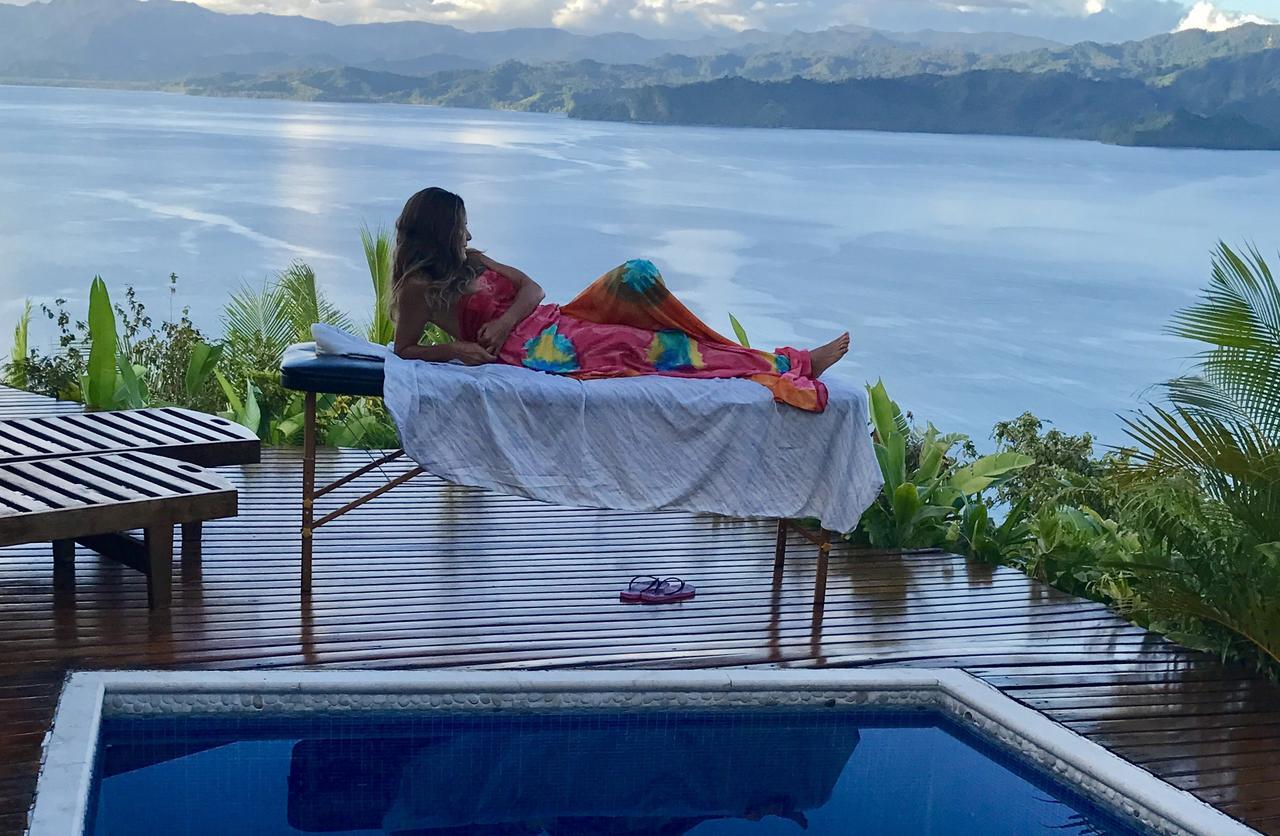 Naveria Heights Lodge Savusavu Eksteriør bilde