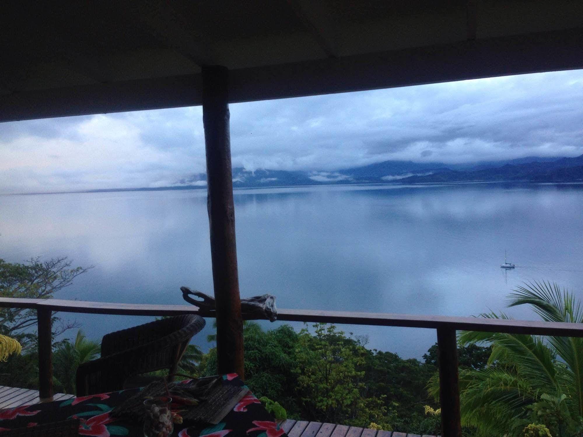 Naveria Heights Lodge Savusavu Eksteriør bilde